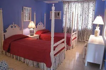 Apartment Edgewater Villa St Mary
